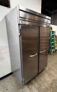 Used 2 Door Refrigerator Beverage Air-image
